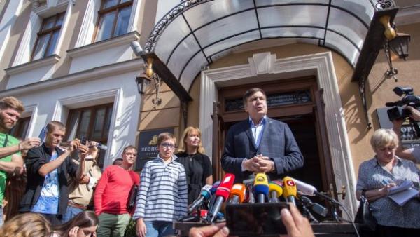 Сакварелидзе заявил о массовых арестах соратников Саакашвили
